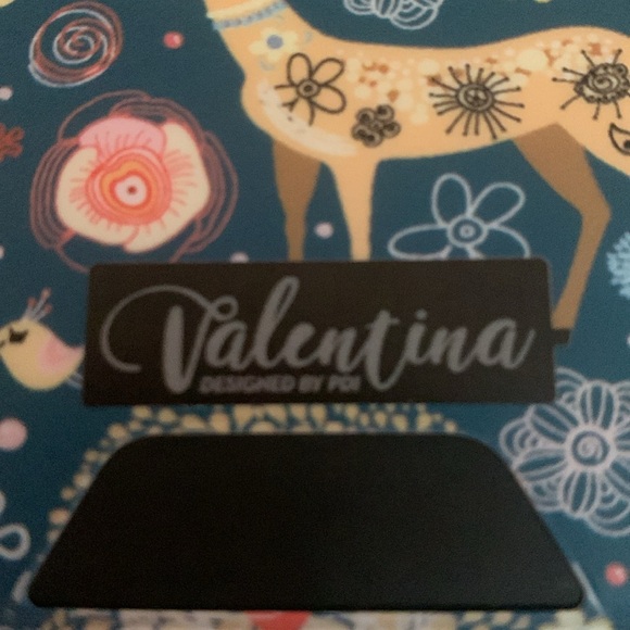 IPhone 8 Plus phone case - Picture 3 of 3